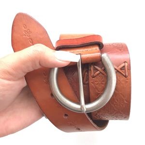Fossil Two Tone Brown Leather Belt w/ X Stitch